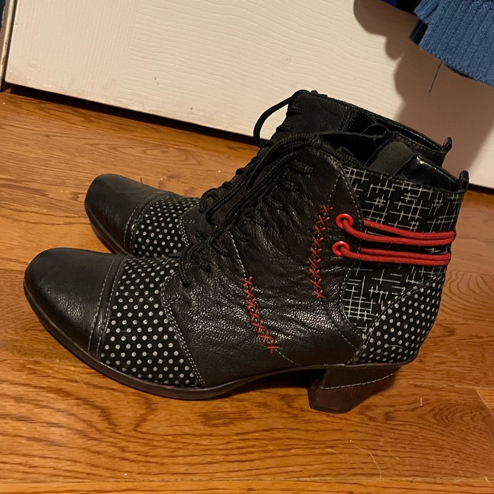 Size 8 Heeled Booties